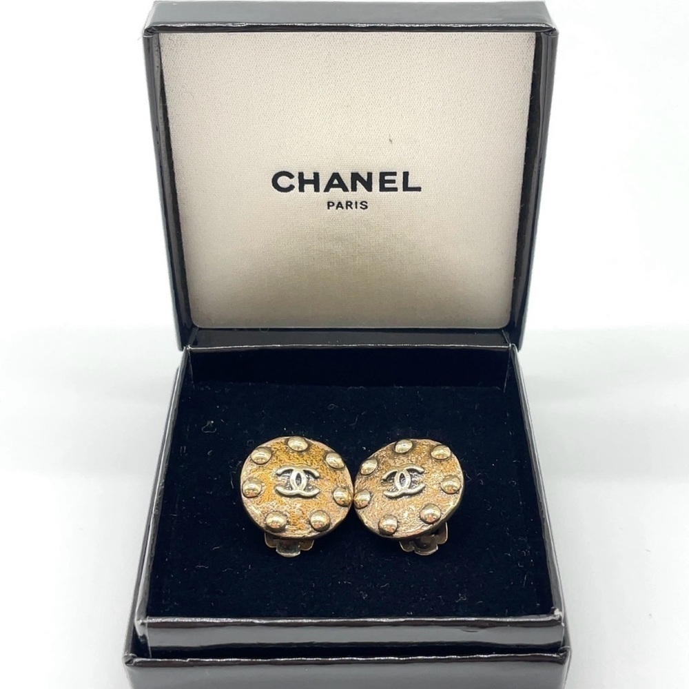 Auth Chanel Coco Mark Round Ball
Earrings W/Box
